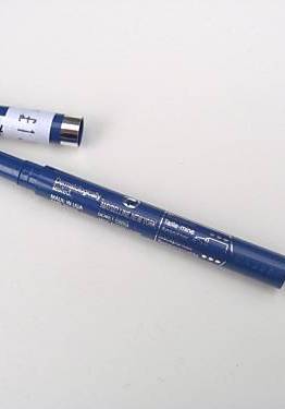 Eyeliner Electroblue de Bourjois