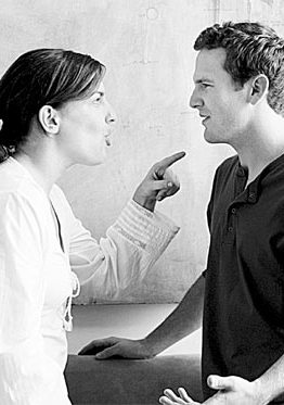 ¿Cómo debes reaccionar frente a alguien que te menosprecia?