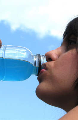 Actividad física, alimentación adecuada e hidratación