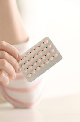 ¿Los anticonceptivos provocan acné?