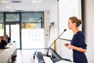 Vestuario para una presentación