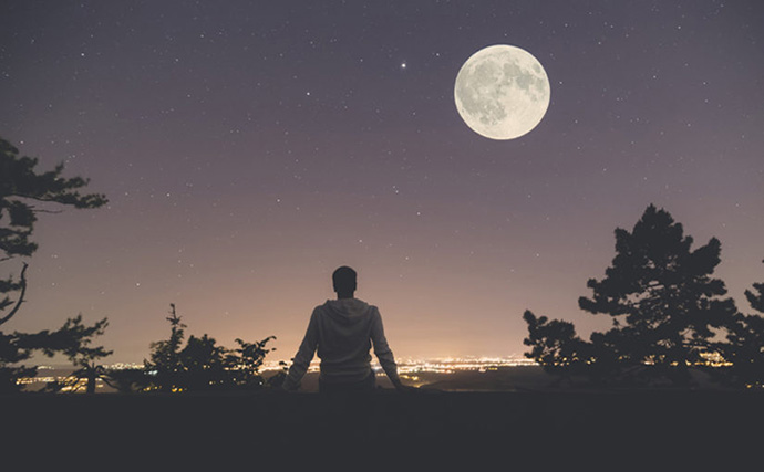 Cómo afecta la luna a los cuatro elementos