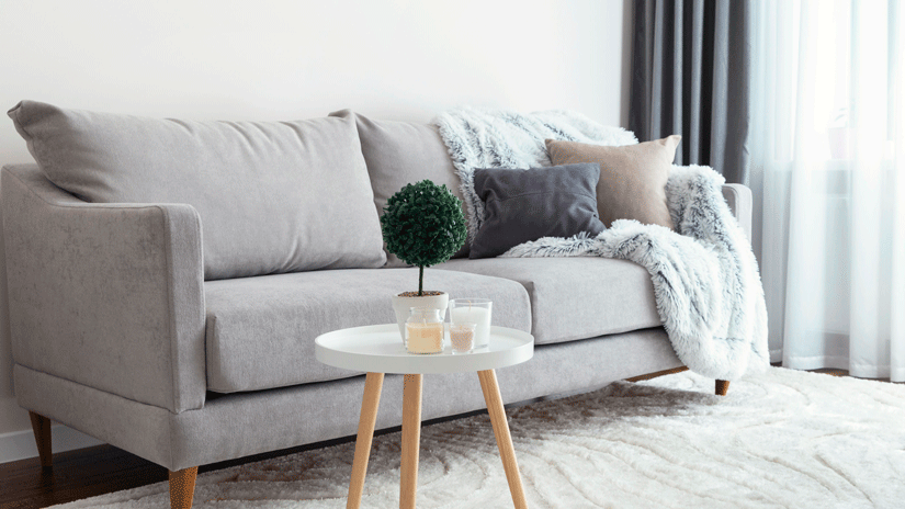 Consejos para seleccionar el sofá según la decoración de tu hogar